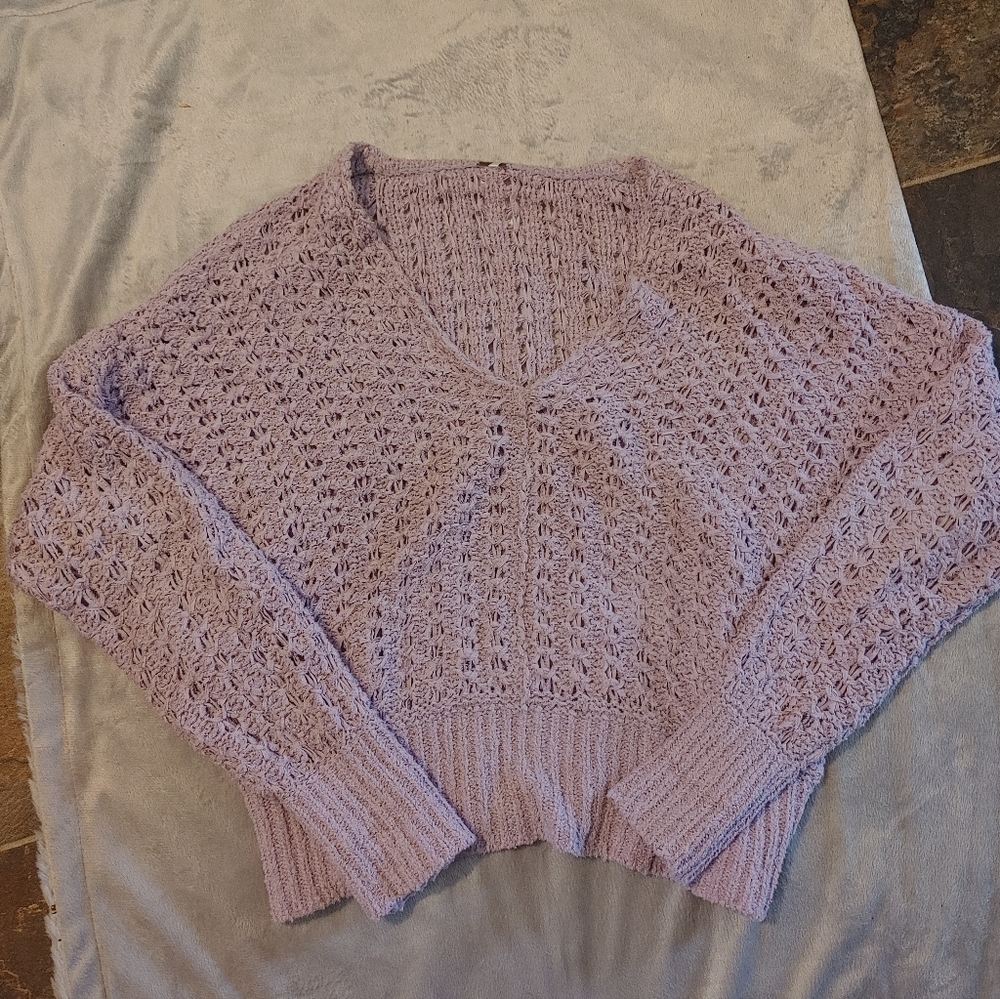FREE PEOPLE BEST OF YOU Lavender  V Neck Sweater Size Medium